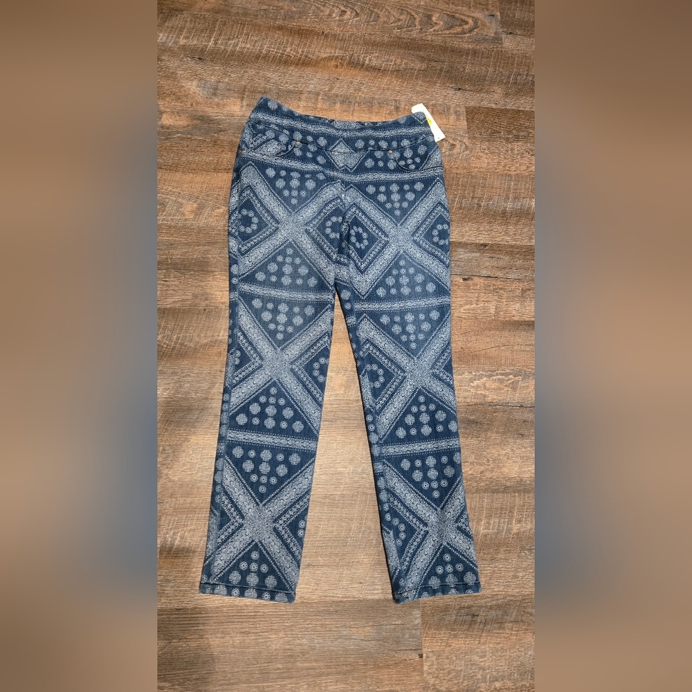 Westbound Geometric Pull On Ankle Jeans, Size 8